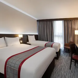 Ramada By Wyndham Leeds East 4*, Leeds (West Yorkshire) Birleşik Krallık