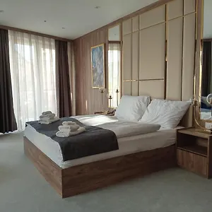 https://hotel-1135.inbudapesthotels.com