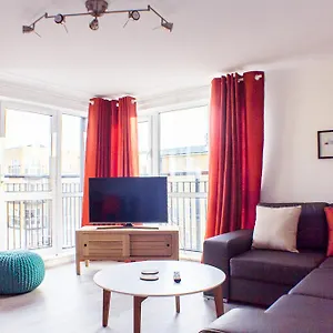 Apartment Boutique From London